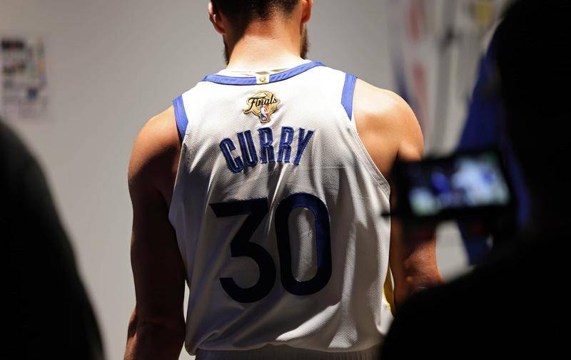 花生油精炼设备,花生油精炼设备脱色、脱水工段